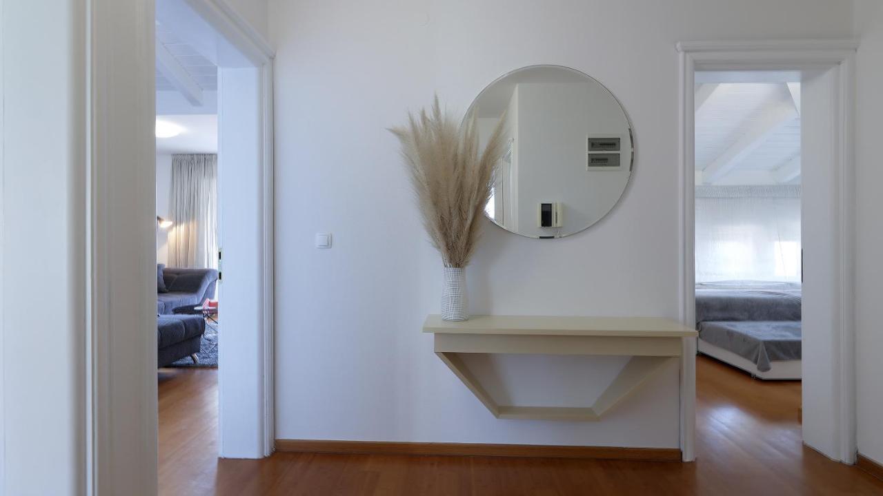 Sea View Apartment In Ičići Esterno foto