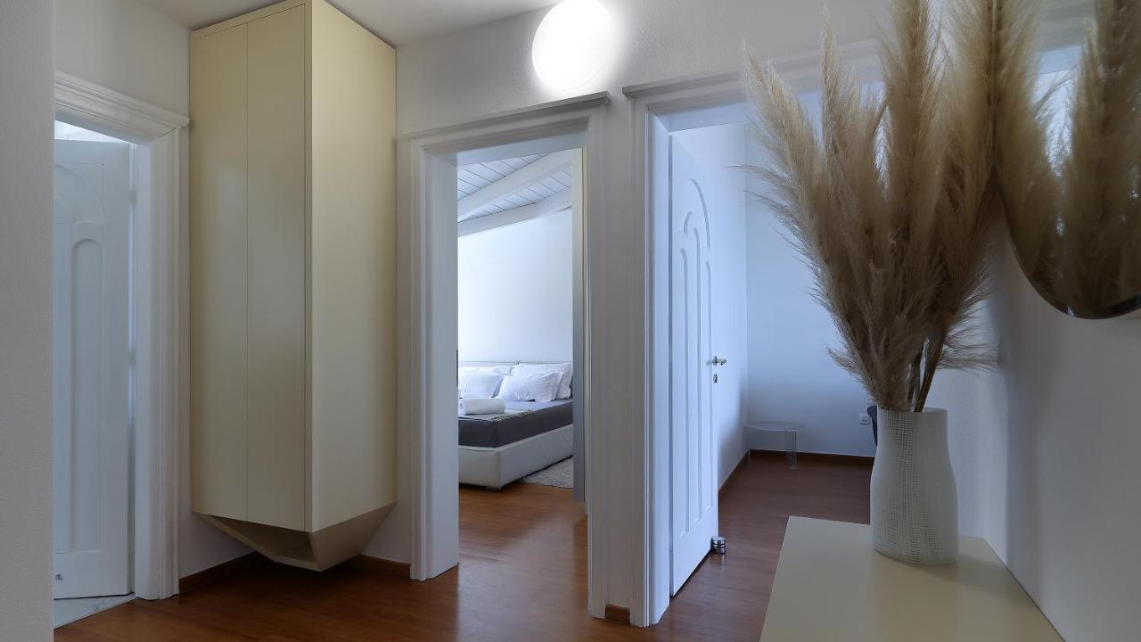 Sea View Apartment In Ičići Esterno foto